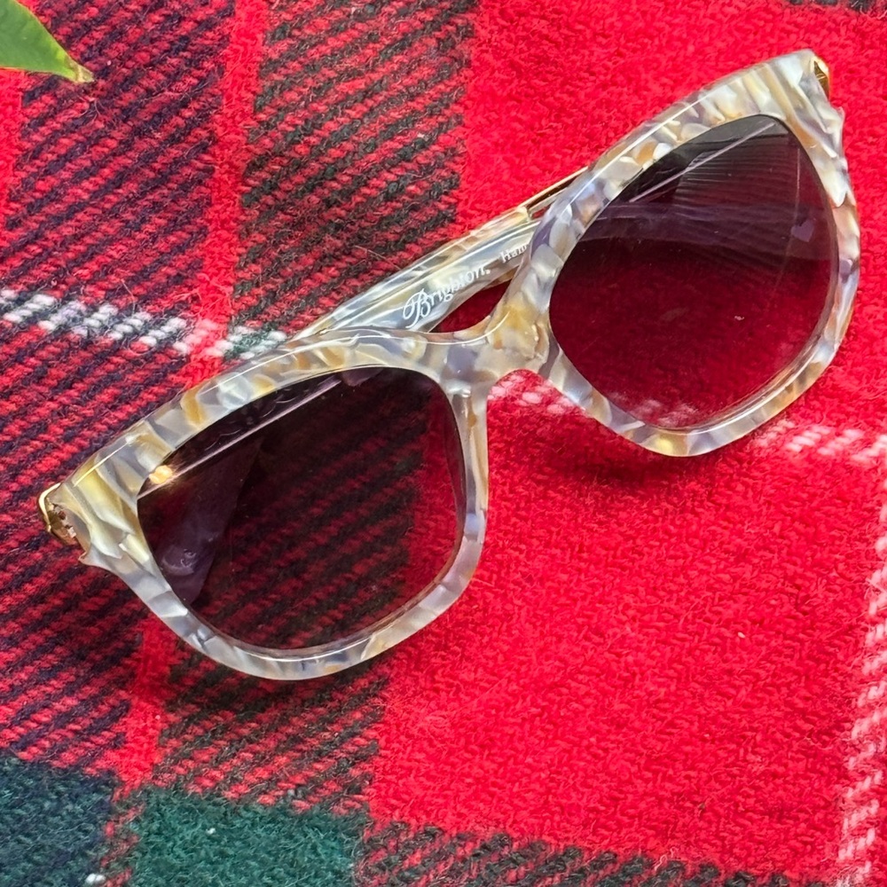Brighton Intrigue Beach Sunglasses